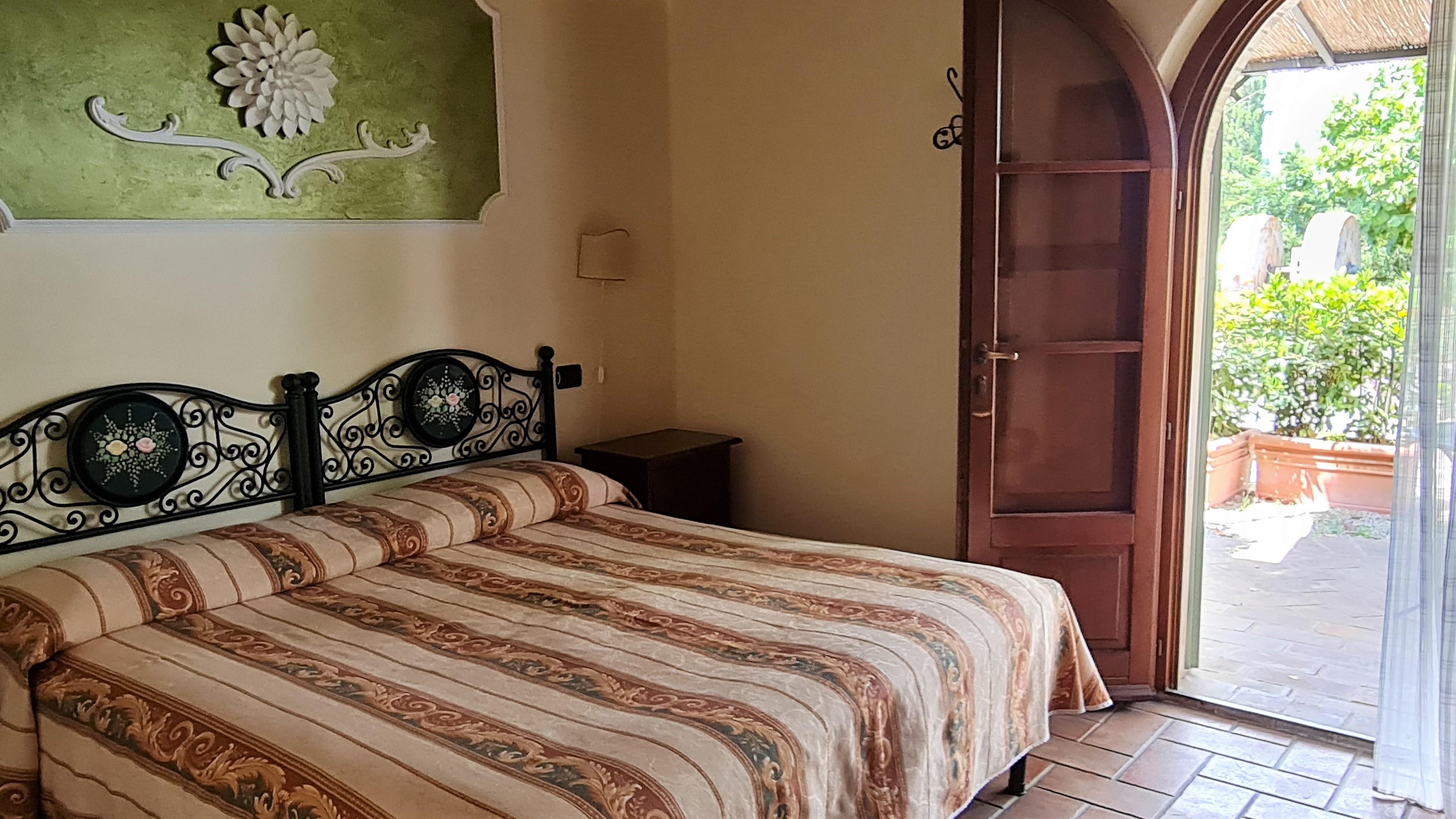 Antico Borgo Il Cardino Bed & Breakfast San Gimignano Exterior photo