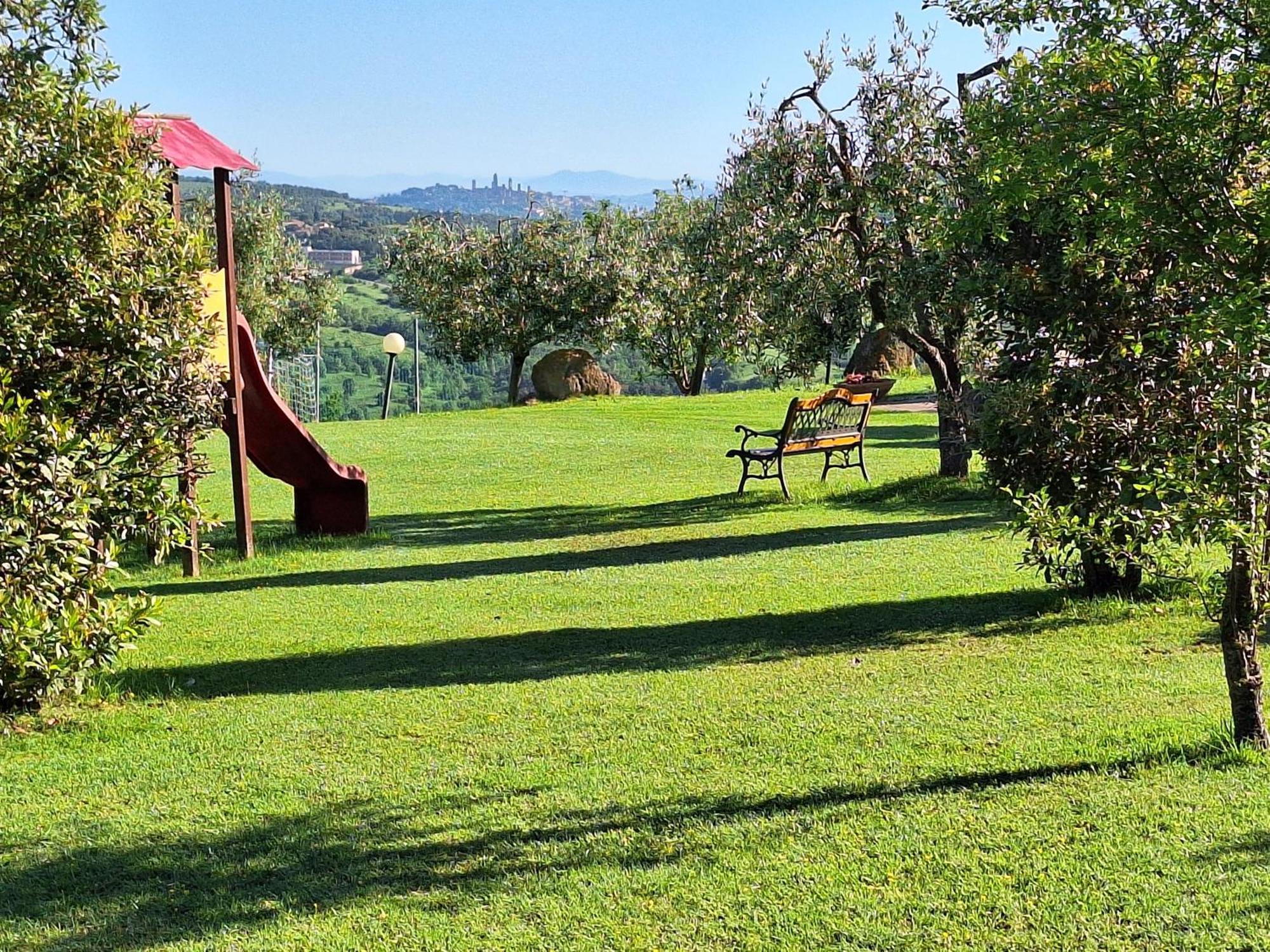 Antico Borgo Il Cardino Bed & Breakfast San Gimignano Exterior photo